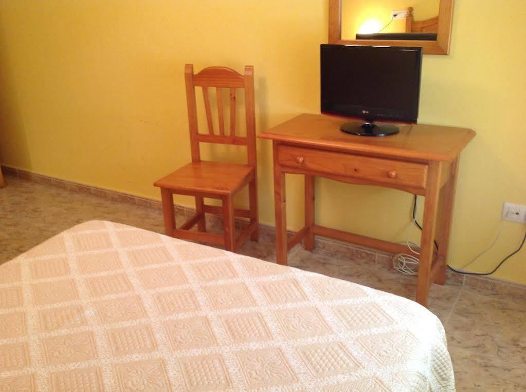 Hostal Julio Trujillo Exterior photo